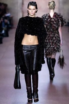 Look 16